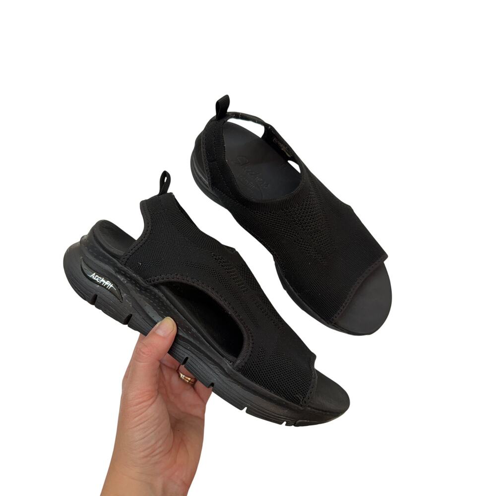 Skechers Slip Ins Sweetly Evolved Wedge Sandal 8